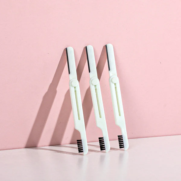 3-Piece Multifunctional Eyebrow Trimmer – Retractable & Portable