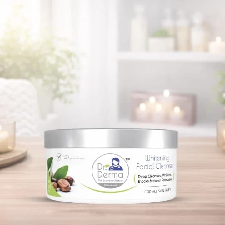 Dr.Derma Whitening Facial Cleanser